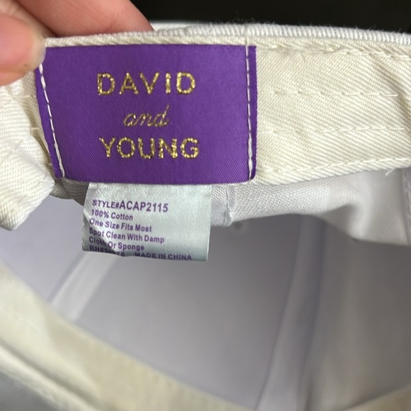 NWT David and young nice hat one size - Picture 5 of 5